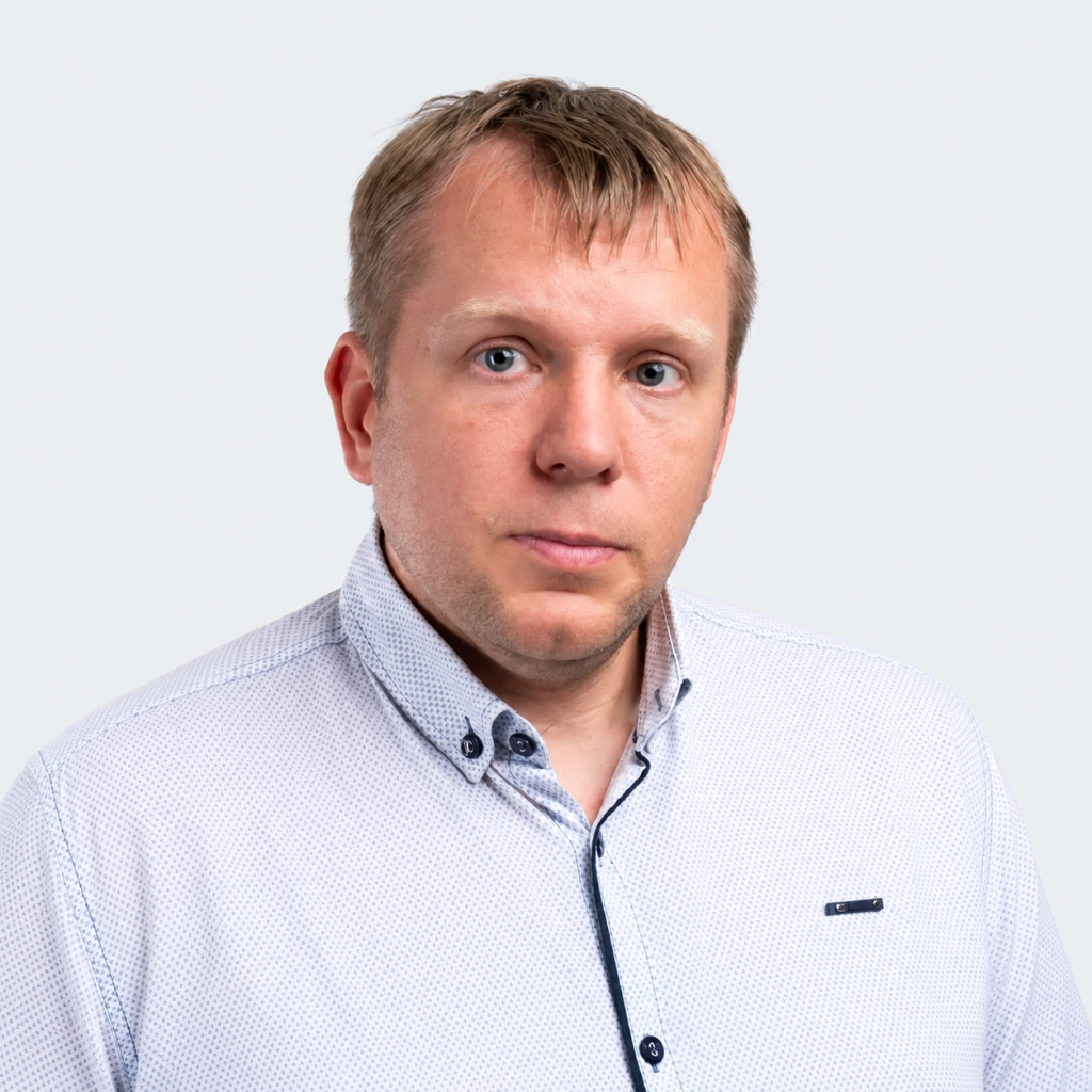 Попов Петр Петрович
