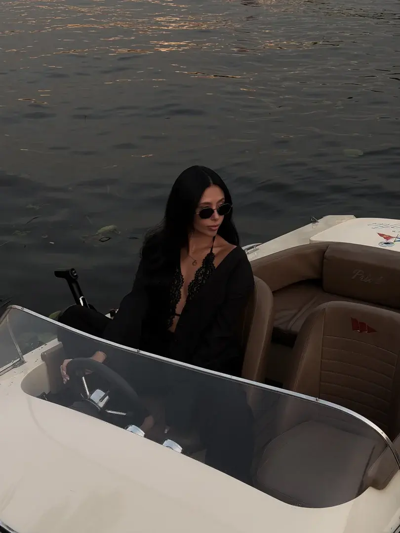 PETROV YACHT