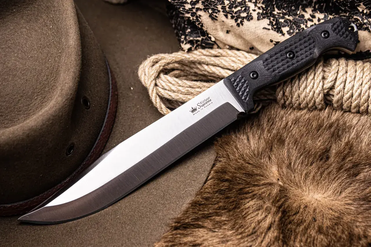 Kizlyar Supreme Bastardo в исполнении из стали Sleipner
