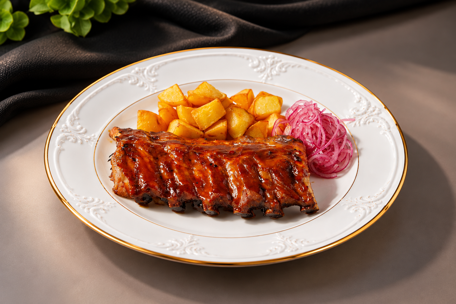 Свиные ребрышки в тайской глазури с картофелем