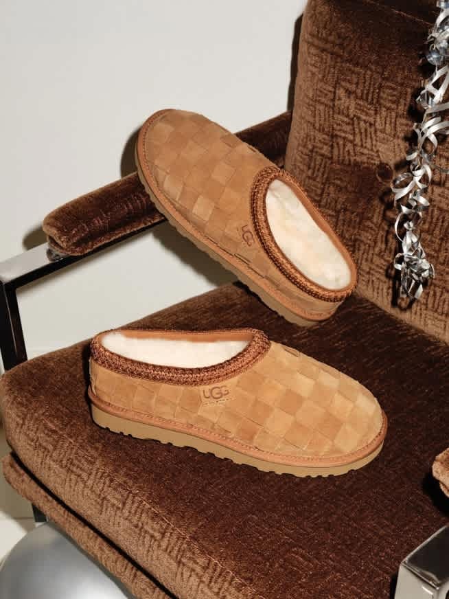 Уютная обувь UGG в тёплых натуральных оттенках