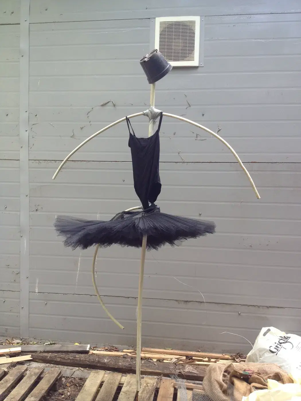 Building Variation 2, Grishko tutu on a bare frame