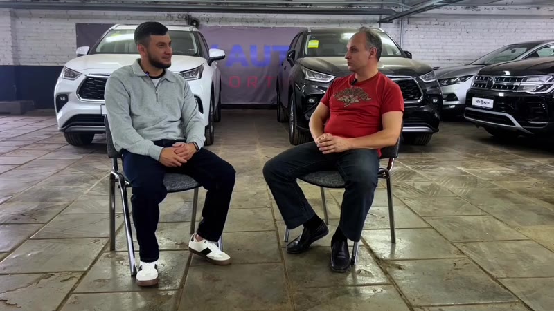 Евгений: кадр из видеоотзыва New Auto об автомобиле Isuzu MU-X