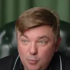 Максим Петров