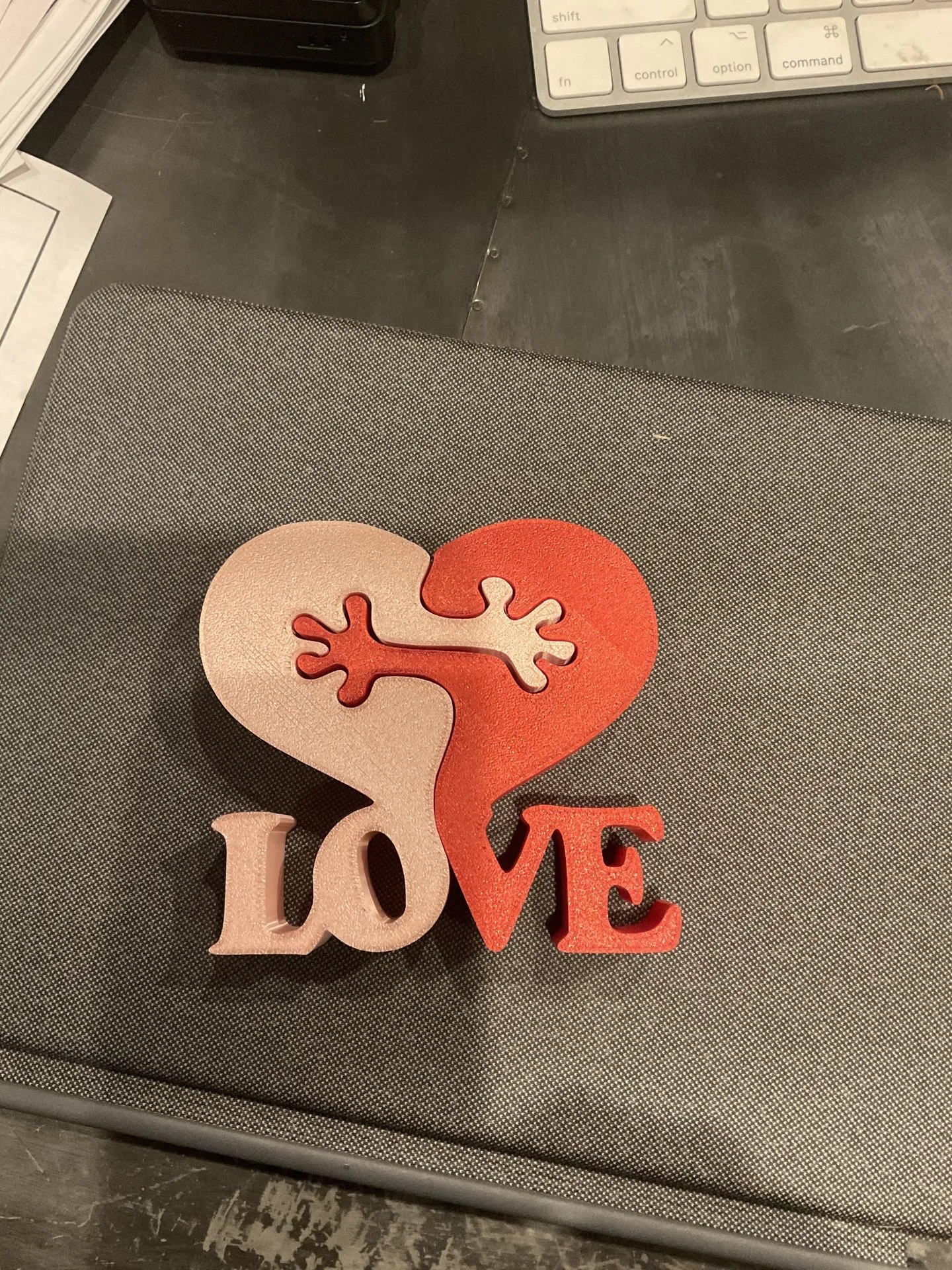 Сердце LOVE — работа инклюзивной 3D-мастерской