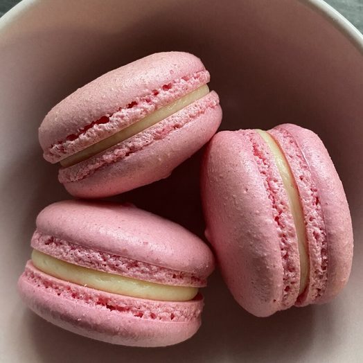 Макарон с гранатовой начинкой ученицы Любови