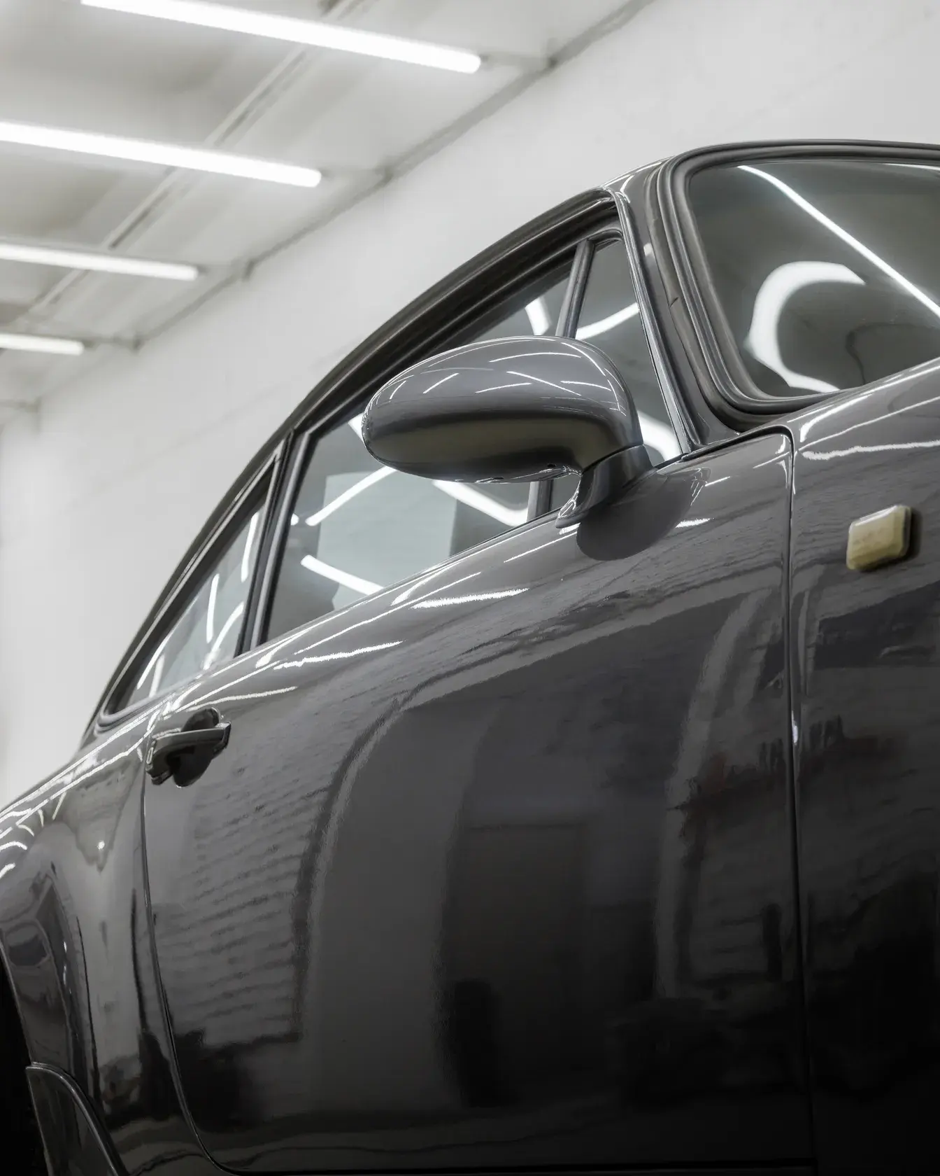 Крыша и боковое окно Porsche 911 1986