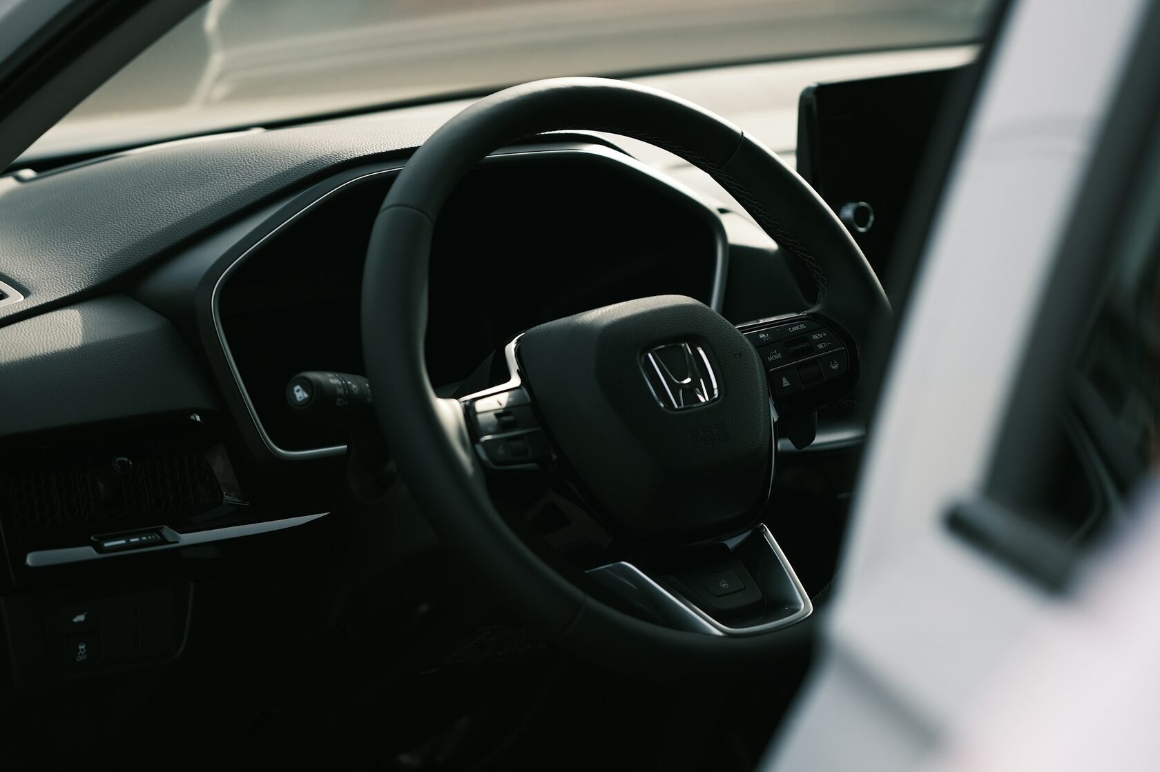 Салон Honda Vezel 1.5 CVT Lifestyle 2026 года с мультимедиа