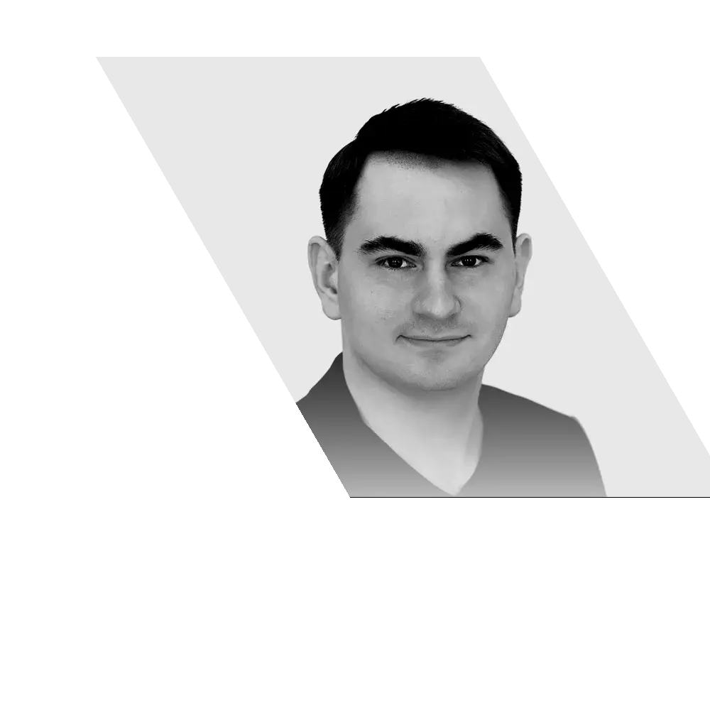 Андрей Максимов