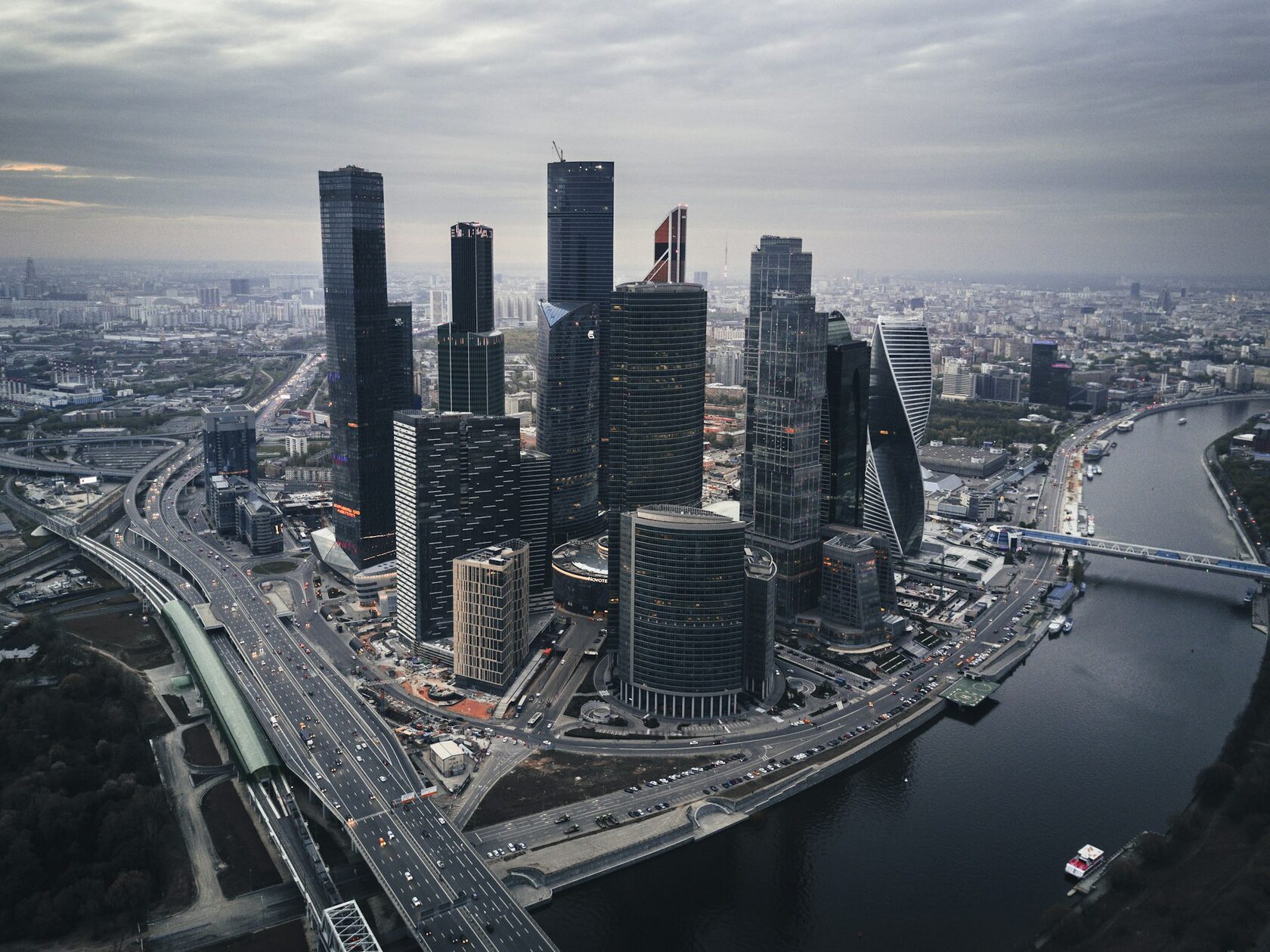 Москва-Сити — современный деловой квартал столицы