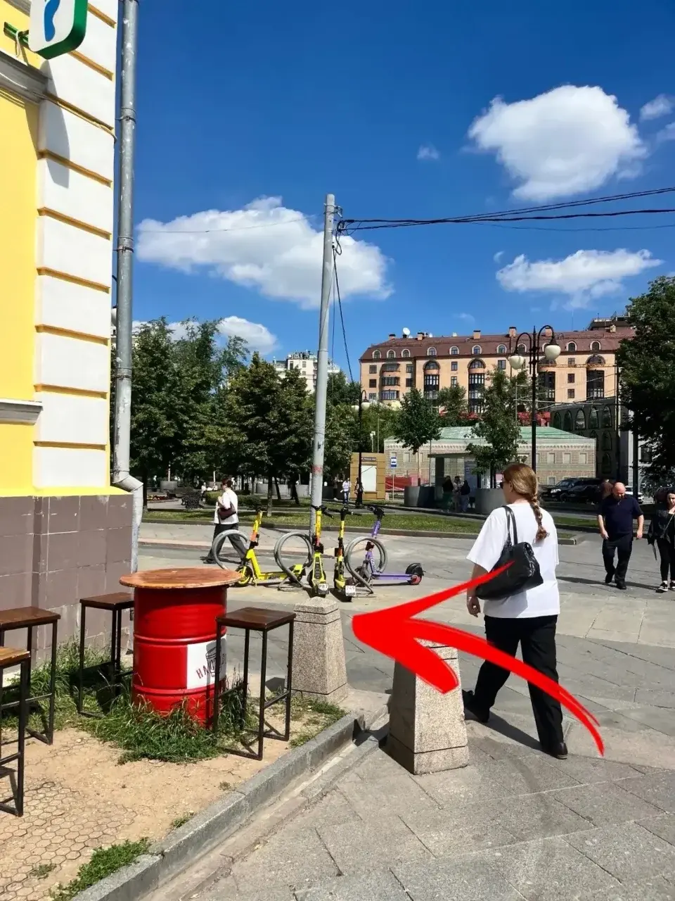 Как пройти от метро «Новокузнецкая» в ДарКлиник, шаг 4
