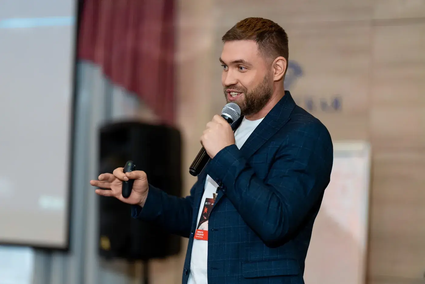 Никита Бледнов на встрече клуба