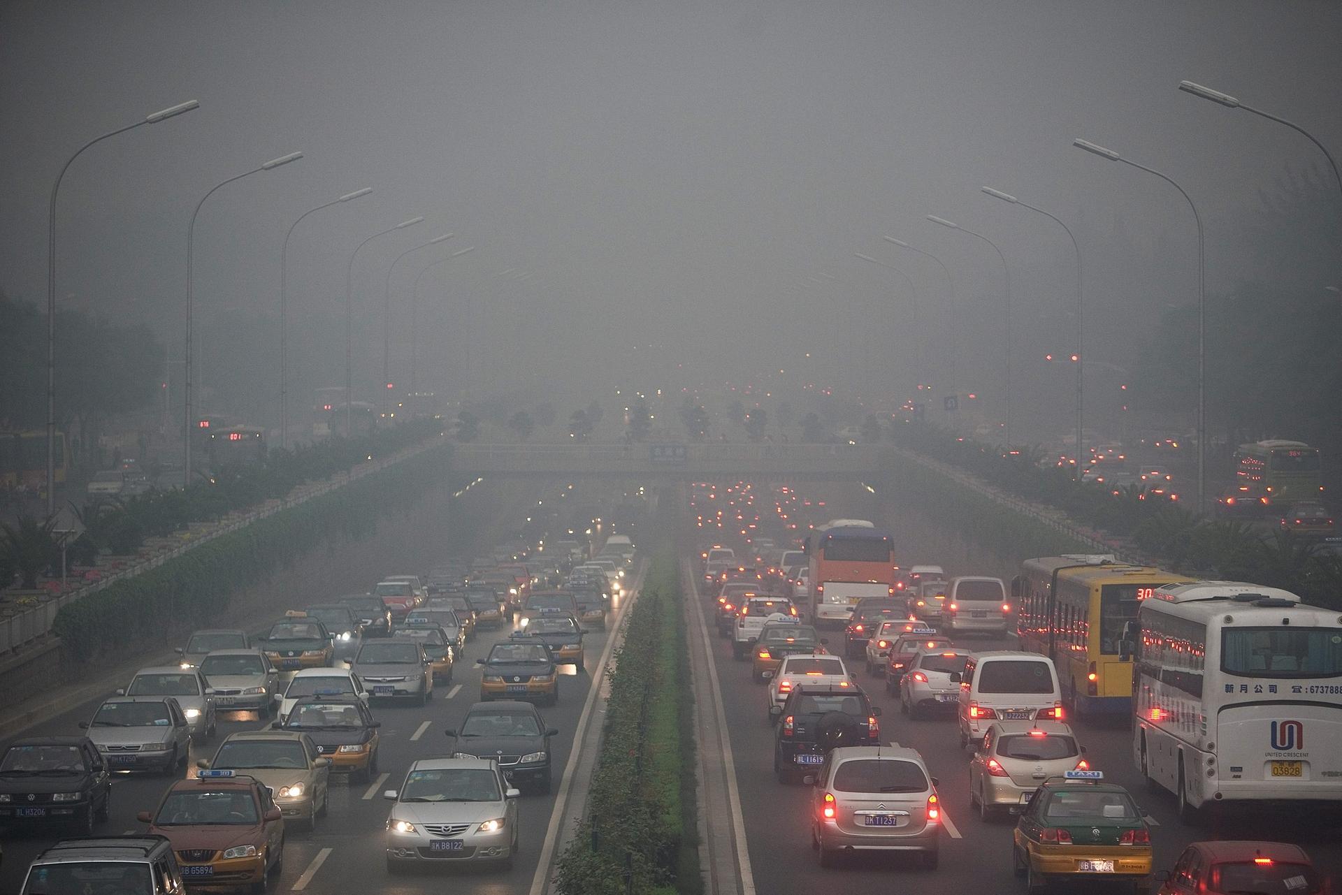 Загрязнение автотранспортом