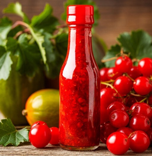 Острый соус из калины и перца