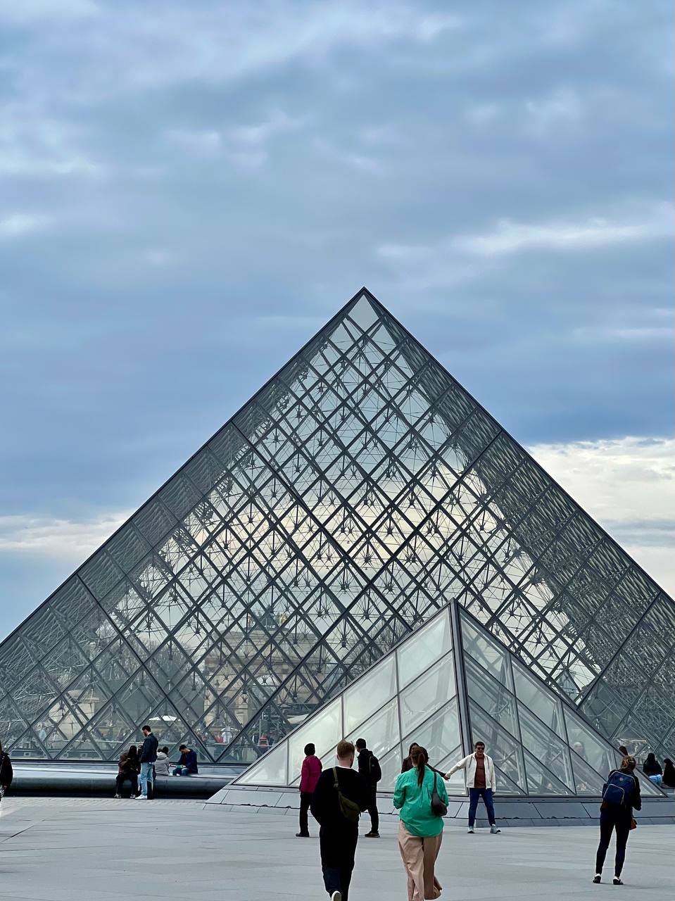 Louvre Museum