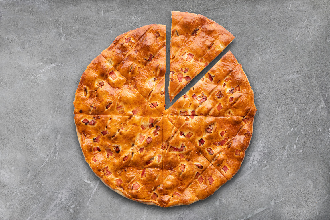 Колбаски и пепперони