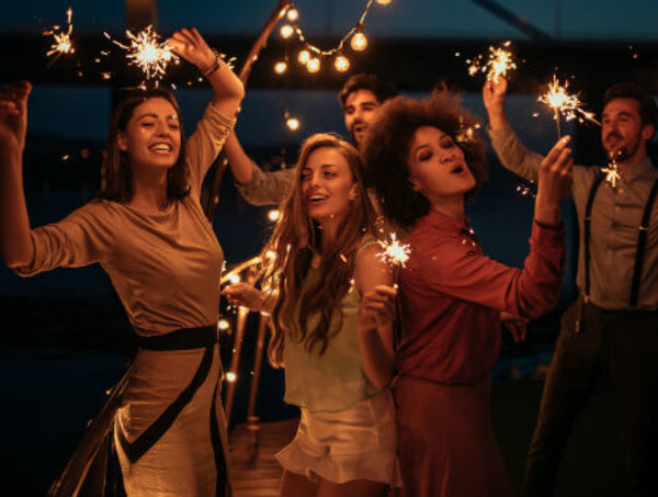 Заказать новогодний корпоратив для рекламного агенства