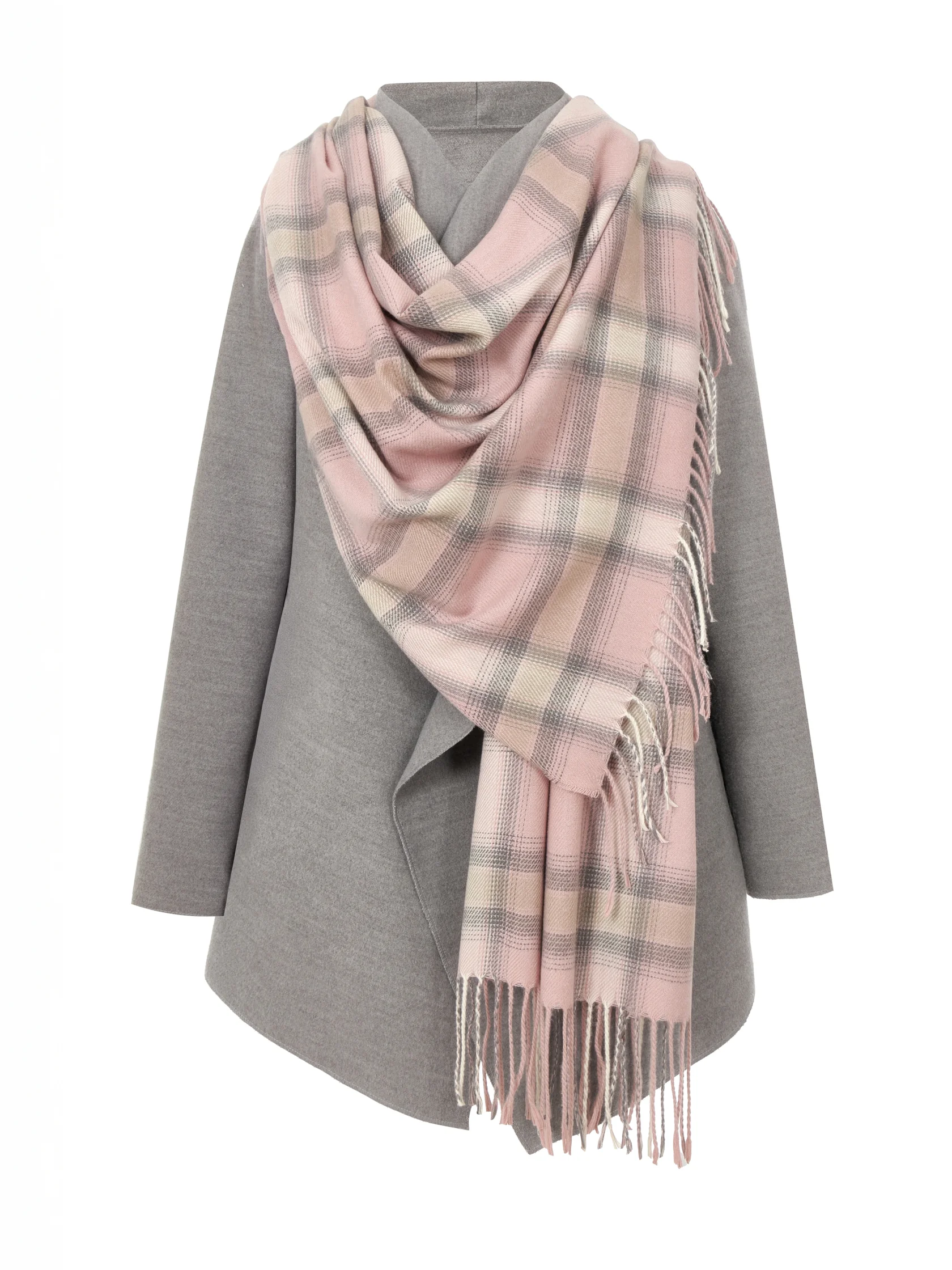 Каталожная съёмка одежды на хэнгере