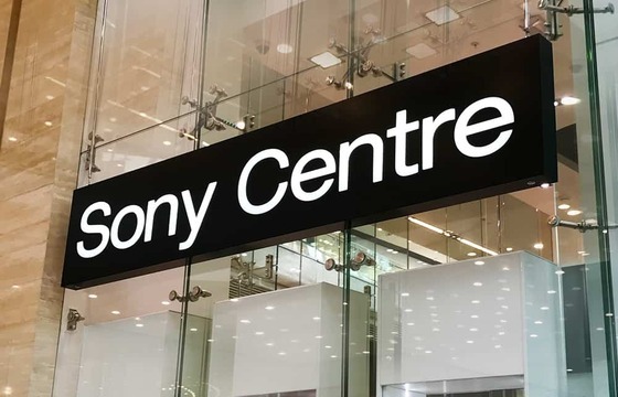 Световой короб для магазина одежды