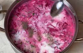 Приготовление холодного свекольника на кефире: шаг 17