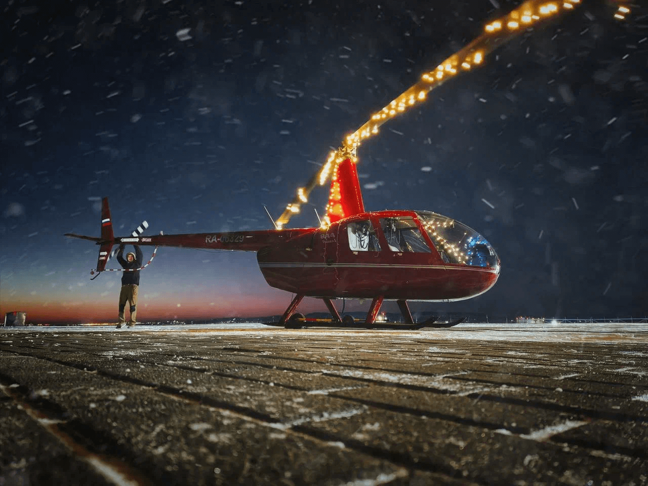 Зимняя экскурсия на борту вертолета