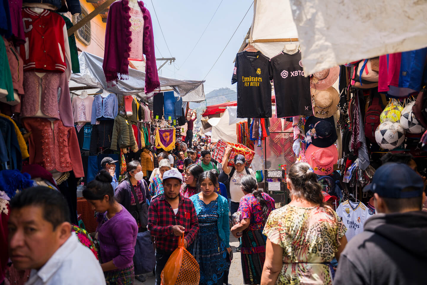 Чичикастенанго, департамент Киче, племя киче, 2024. Фото: Фернандо Моралес.