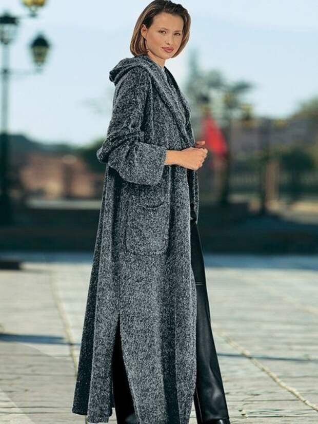 Длинное пальто полных женщин