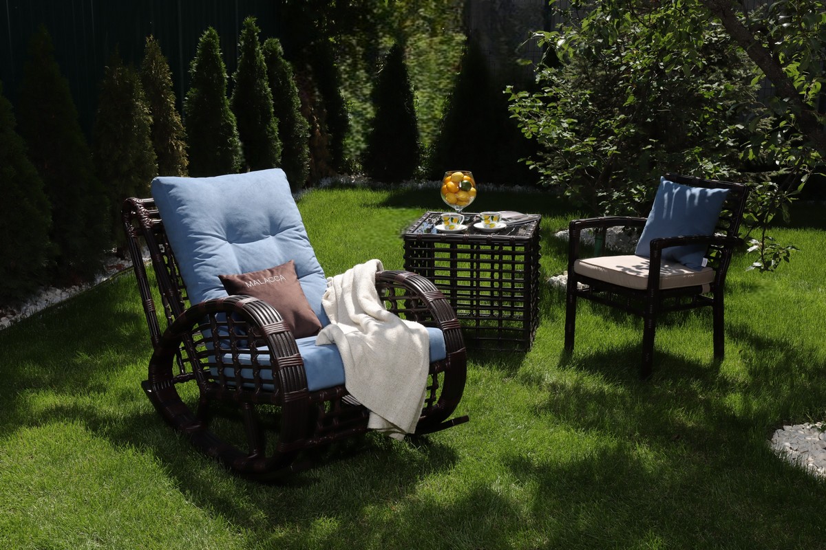 Кресла для отдыха из искусственного ротанга