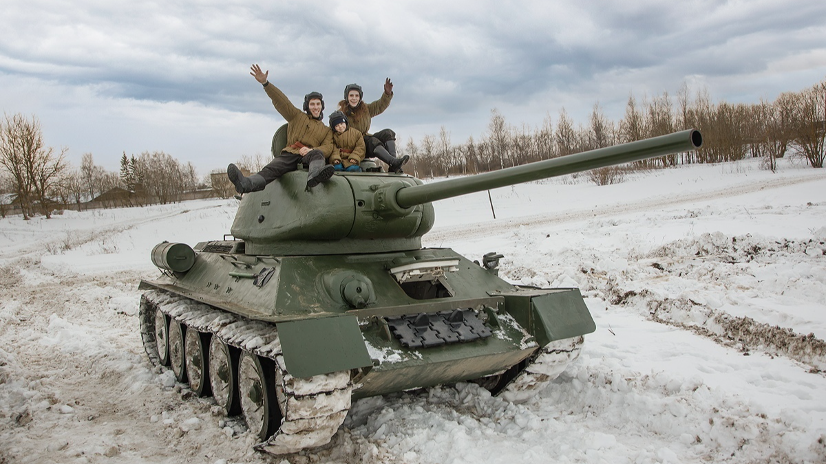 Танковый полигон Tank Drive!