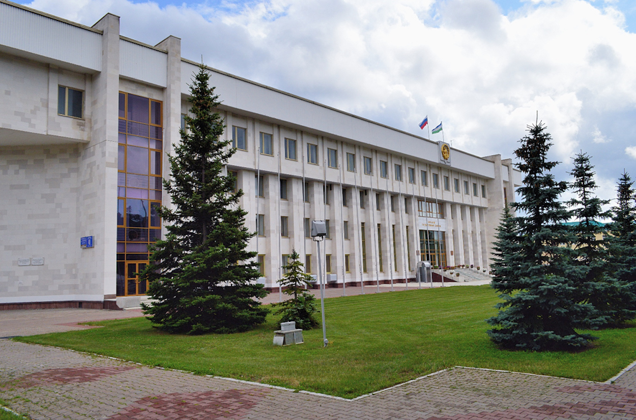 Трансвеститке айналу