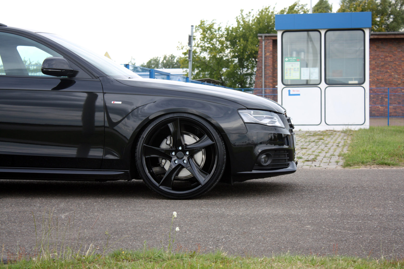 Audi a4 avant Black