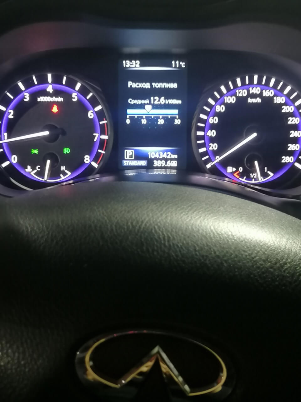 Пробег 104342 км Infiniti Q50