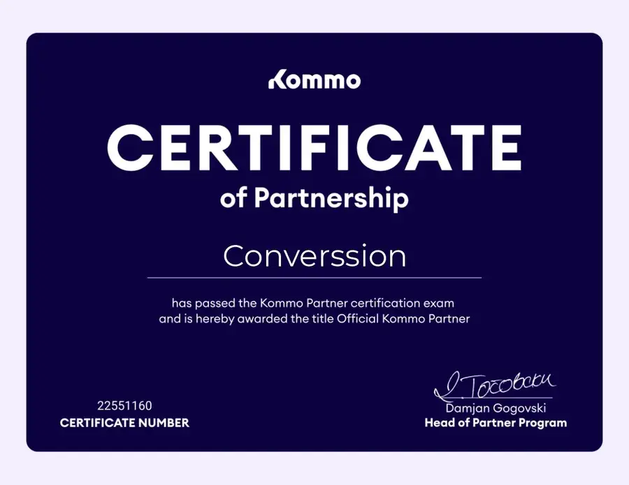 Сертификат официального партнёра Kommo, выданный компании Converssion после сдачи партнёрского экзамена, номер 22551160
