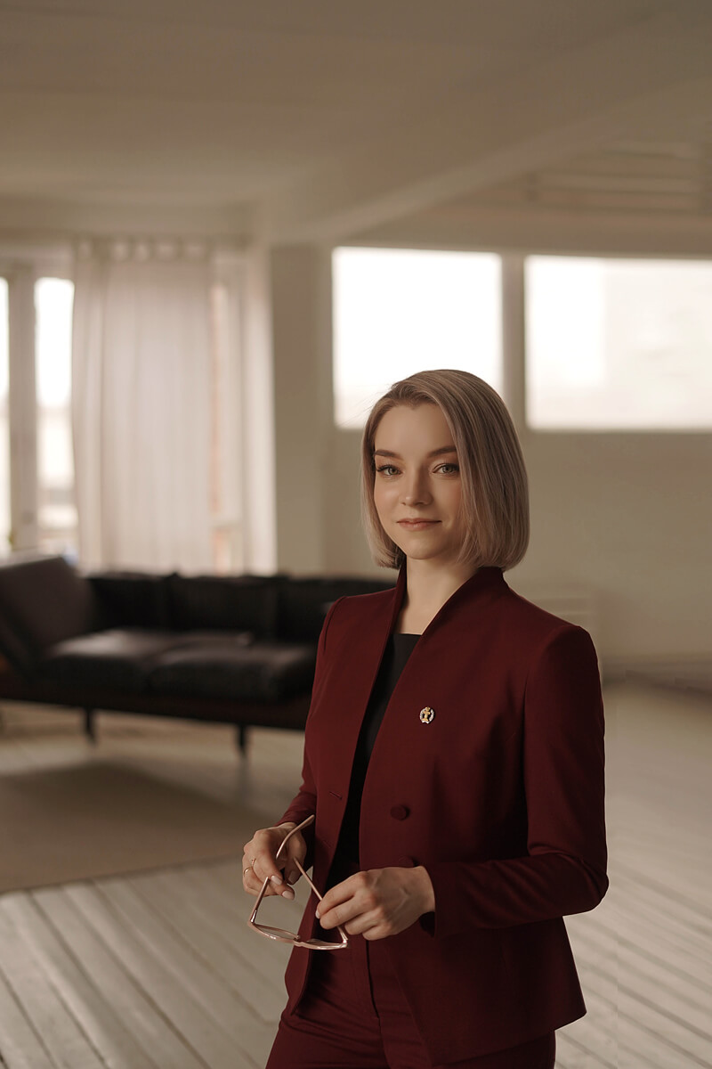 Адвокат по семейным делам Анна Полякова