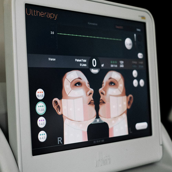 Коллагеновое омоложение лица в MAXX клиник – эффекты до 24 месяцев