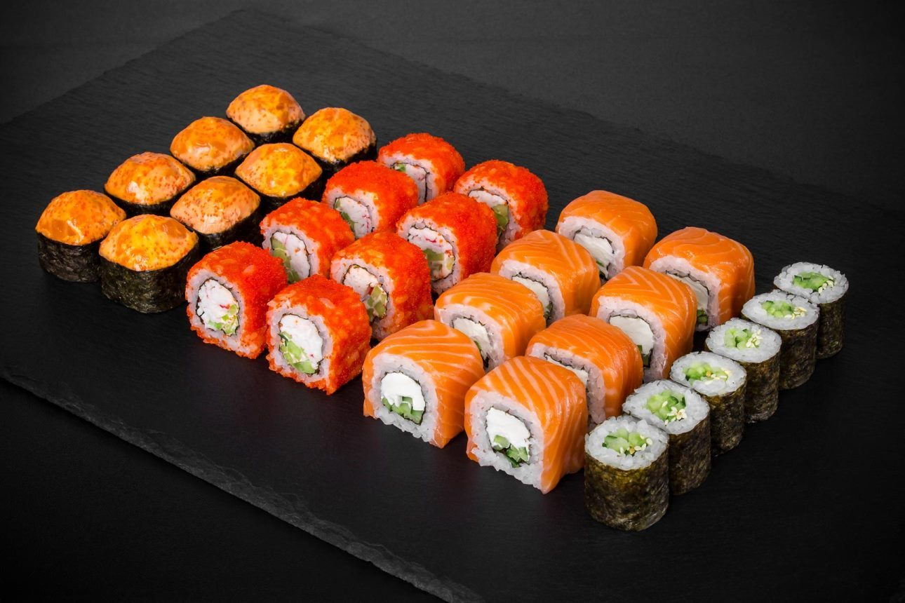 Запеченный набор суши фото 119