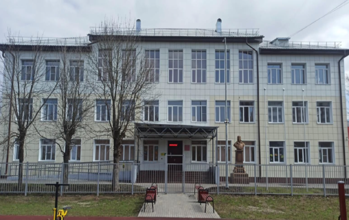 МБОУ СОШ №25 имени Героя Советского Союза Михаила Васильевича Водопьянова