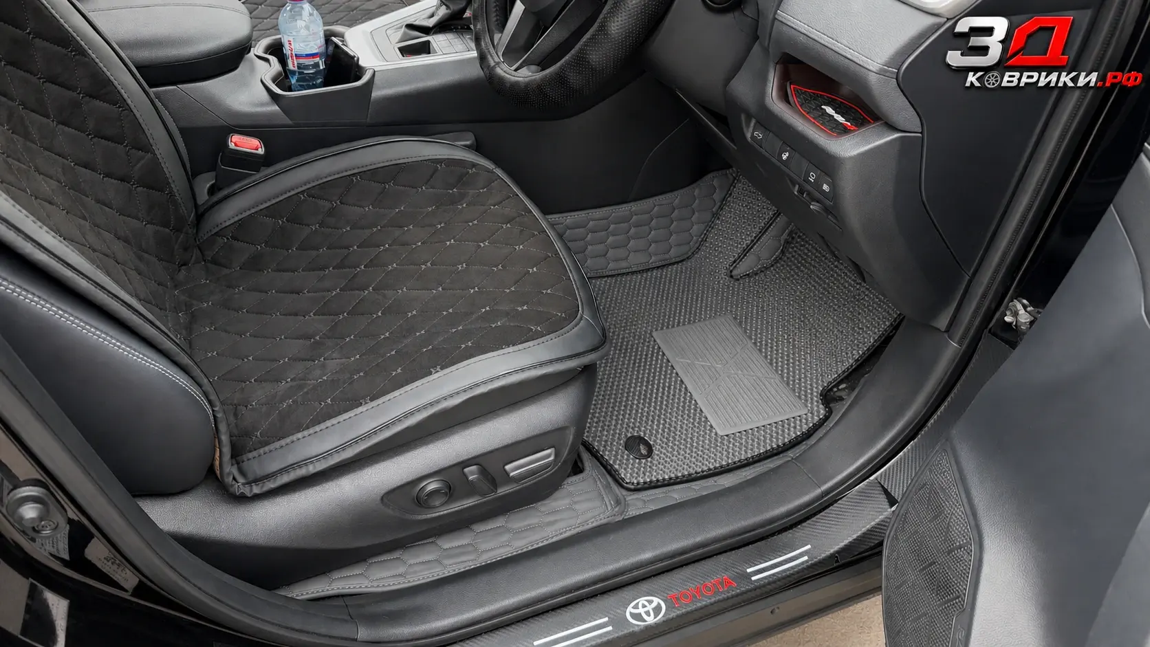 3D коврики RAV4, детали защитного слоя