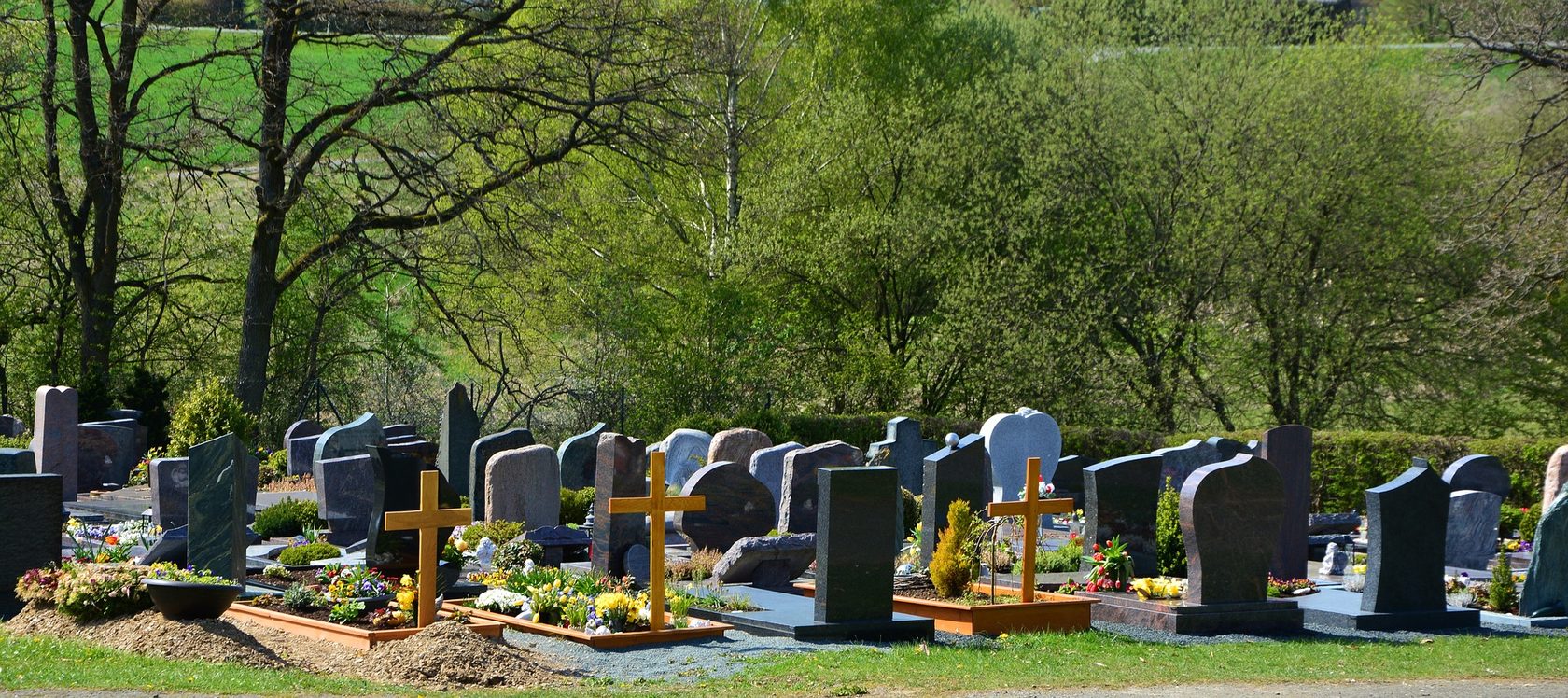 Ухоженное кладбище