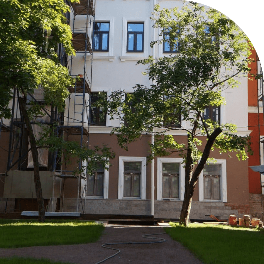 Историческое здание восстанавливается с применением самых передовых технологий и современных материалов. 