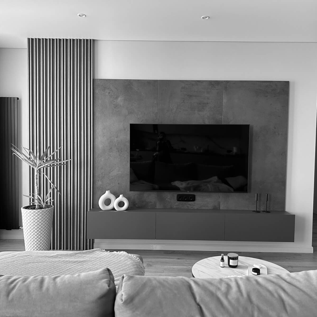 современный минимализм для семьи из 4рех человек ( обесцвеченый )