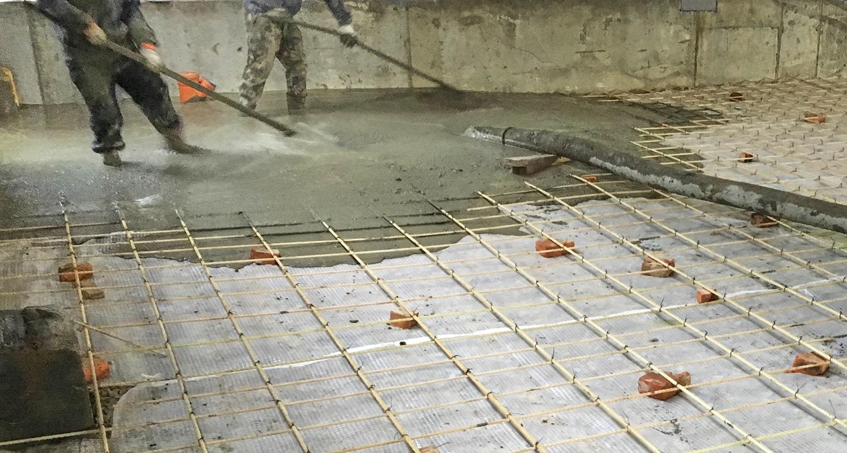 Как просчитать количество смеси на стяжку бетонного пола