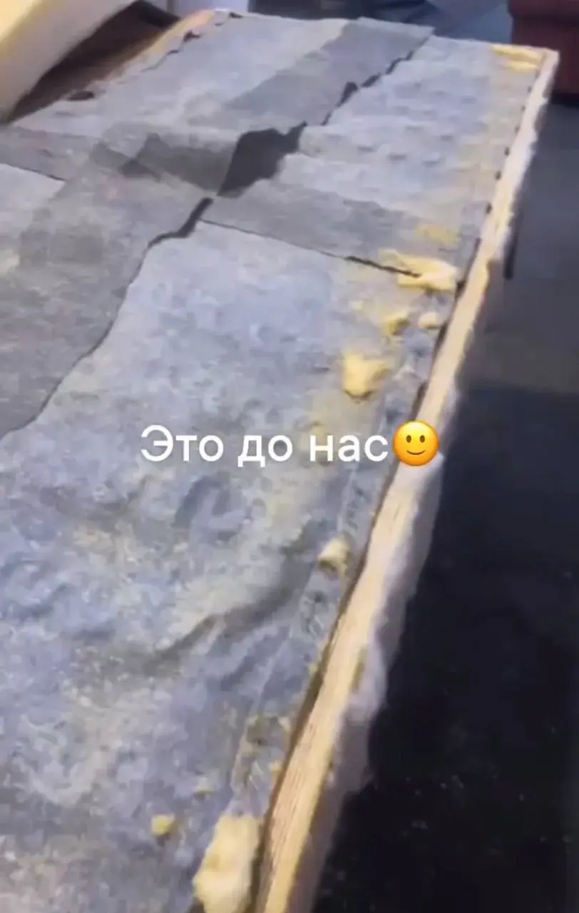 Вытянутый войлок в диване до ремонта