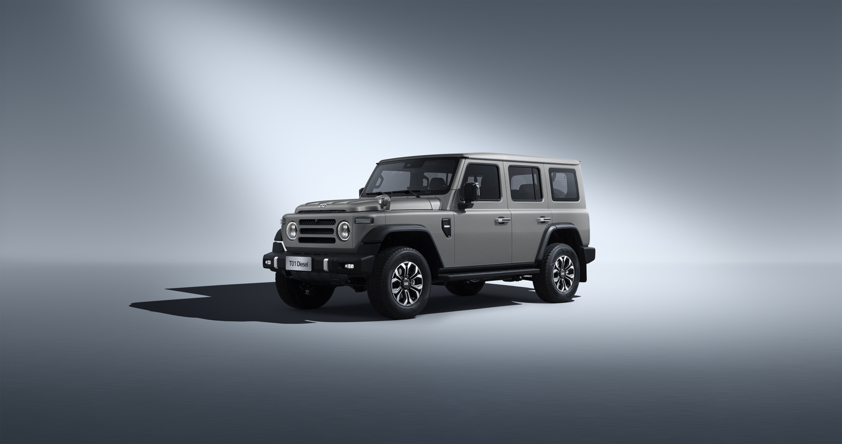212 T01 Adventurer Diesel RUS — вид спереди в три четверти