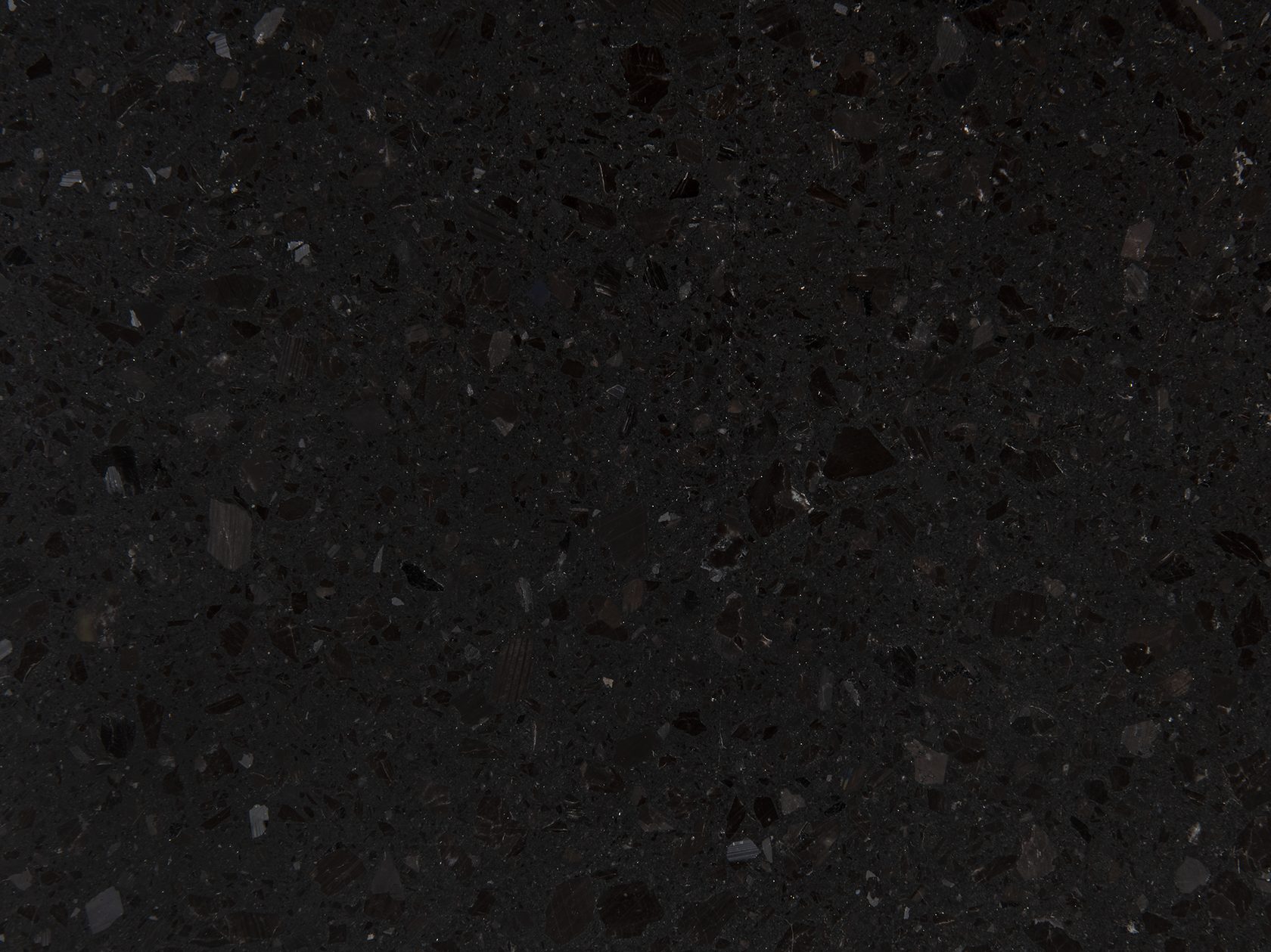 Темно 20. Taurus Black technistone. Taurus terrazzo Black. Технистоун Taurus Black. Таурус терраццо Блэк Технистоун.