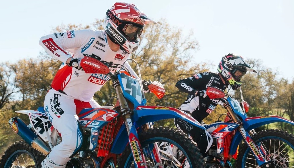 Команда Beta USA Racing внезапно осталась без гонщиков