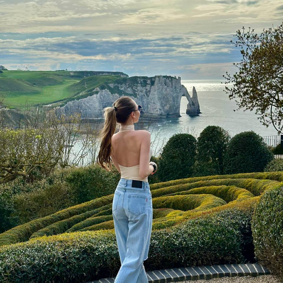Étretat cliffs