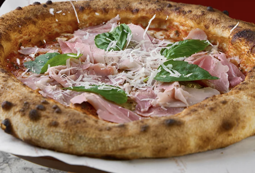 pizza to try near canggu beach