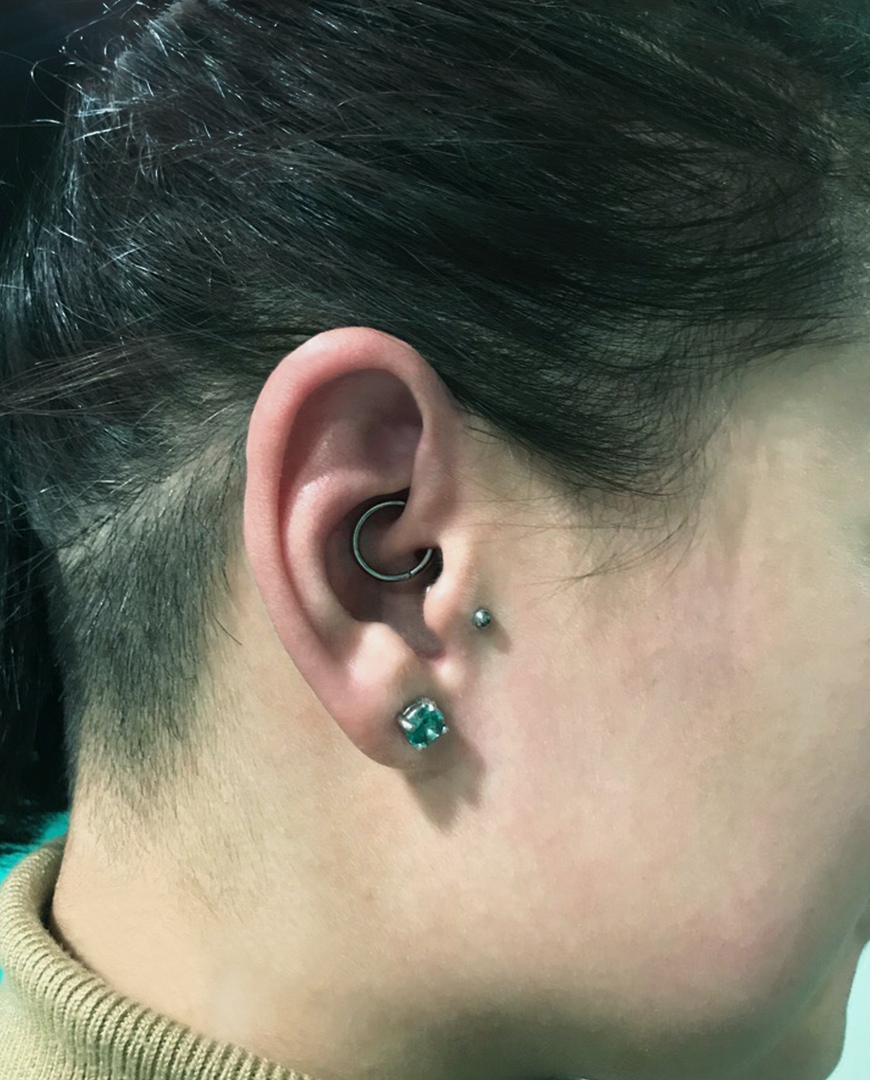 Пирсинг daith