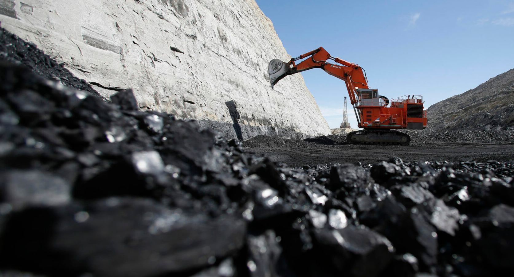 Угольная промышленность России. Добыча угля. Добыча полезных ископаемых. Добывающая промышленность уголь. Каменный уголь возобновляемый